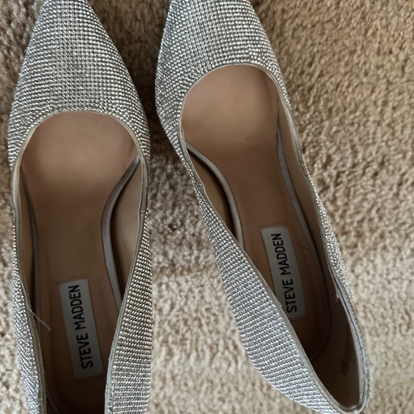 Renaissance Crystal stilettos - Picture 2 of 2